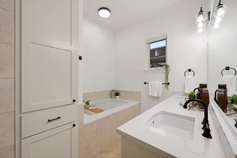 $499,000 | 1504 Collier Street, Unit 7, Austin, TX 78704