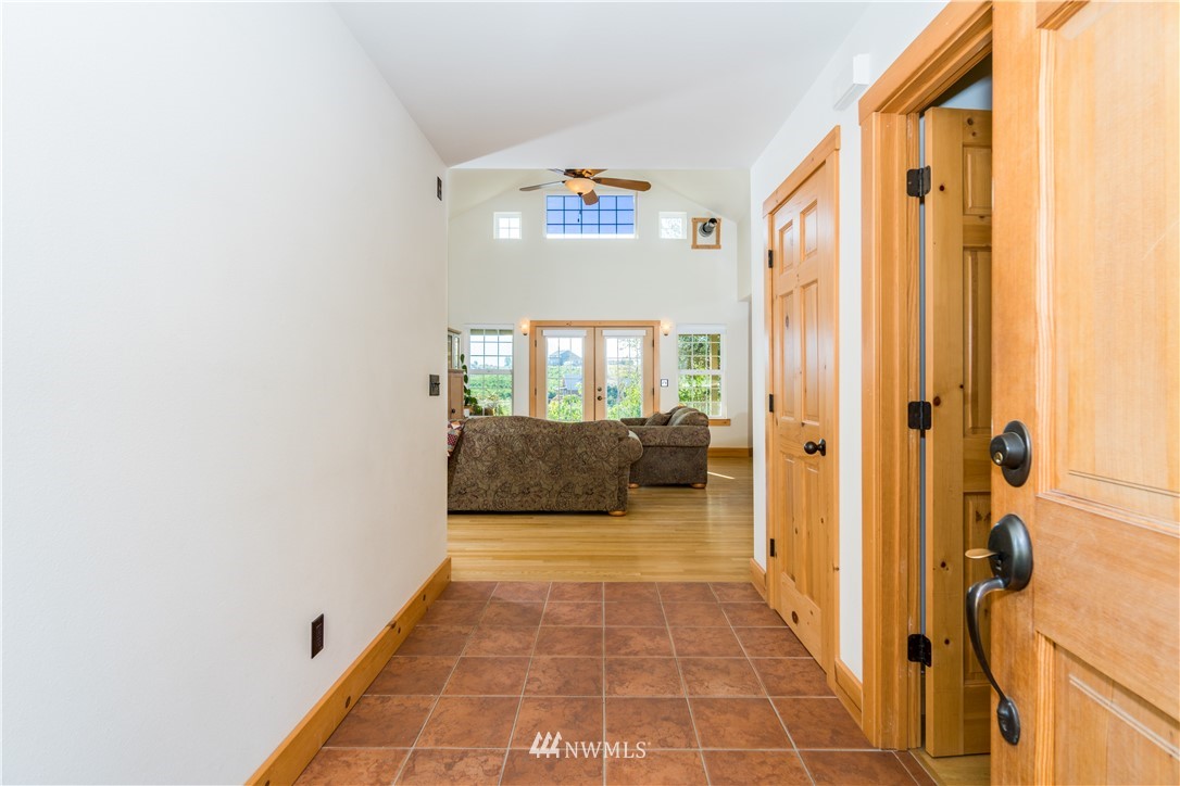 755 Ivan Morse Road Manson, WA 98831 - Photo 4 of 25 Gallery Image 4