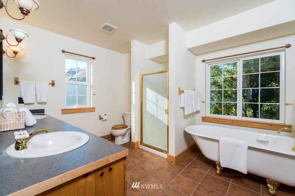 755 Ivan Morse Road Manson, WA 98831 - Photo 10 of 25 Gallery Image 10