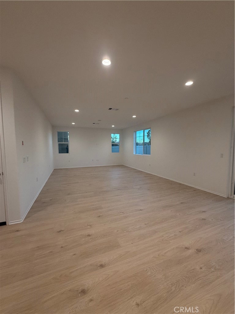 622 Clarence Muse Loop Perris, CA 92570 - Photo 6 of 13