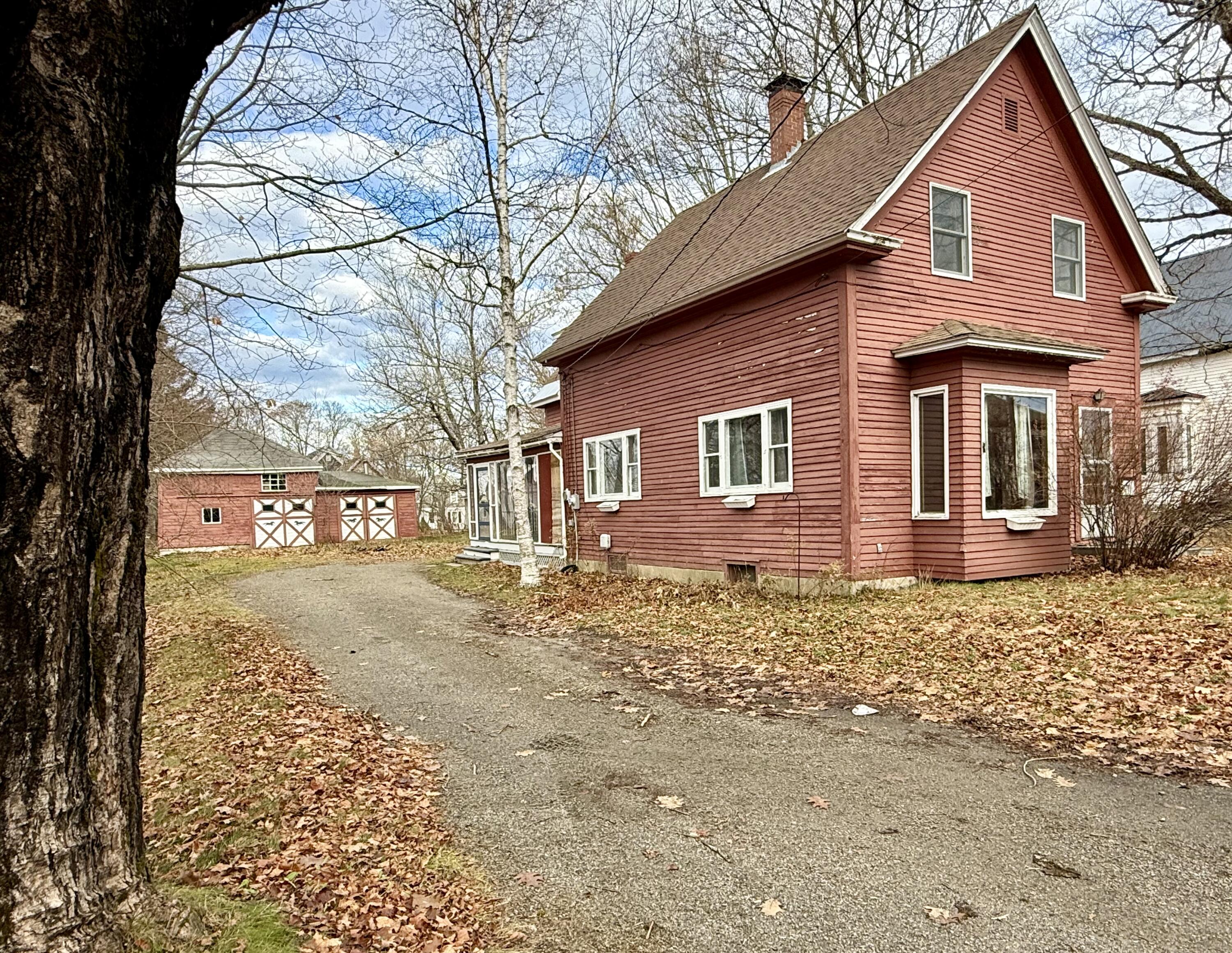 91 Downes Street Calais, ME 04619 - Photo 2 of 62 91 Downes
