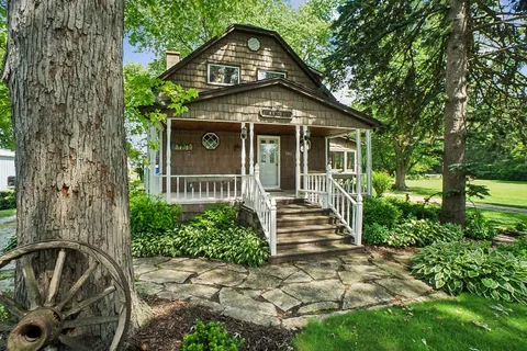 $700,000 | 9461 River Road, Pleasant Prairie, WI 53158