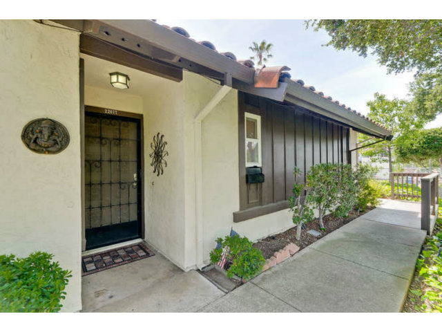 22077 McClellan Road Cupertino, CA 95014 - Photo 2 of 13 Gallery Image 2