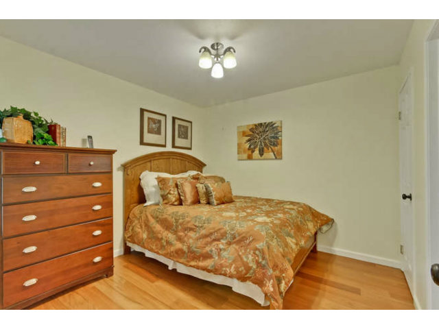 22077 McClellan Road Cupertino, CA 95014 - Photo 4 of 13 Gallery Image 4