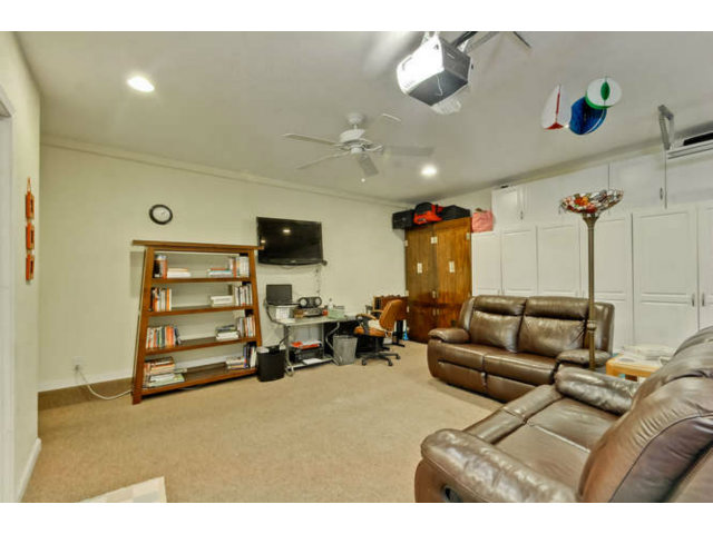 22077 McClellan Road Cupertino, CA 95014 - Photo 10 of 13 Gallery Image 10