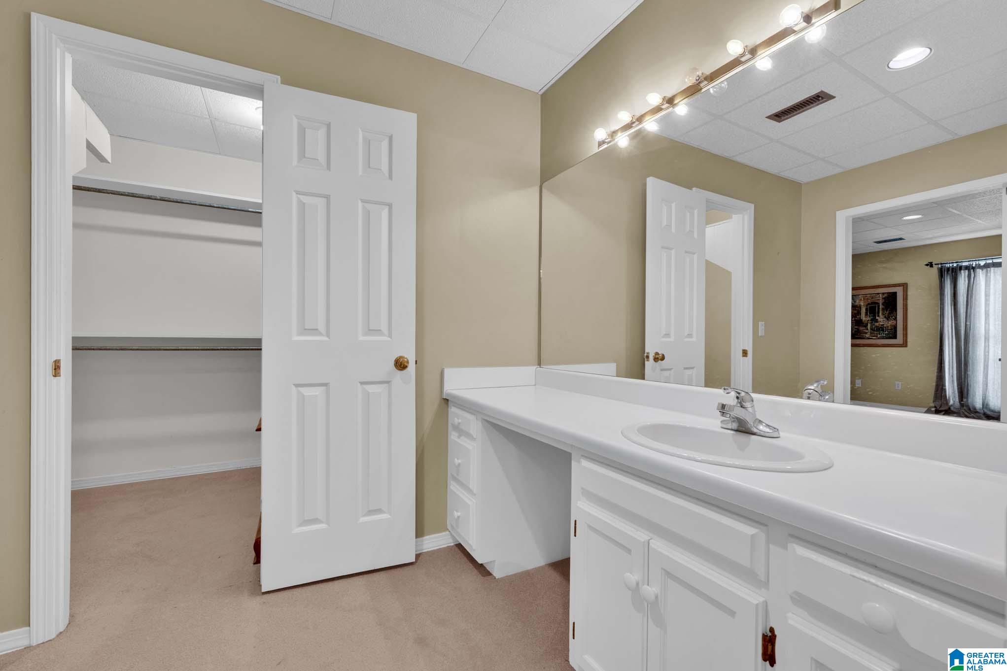 1502 Beth Street Northwest Cullman, AL 35055 - Photo 13 of 38