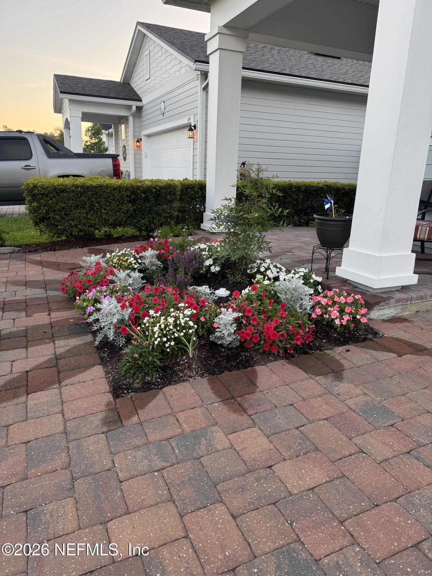 1125 Rustic Mill Drive St. Augustine, FL 32092 - Photo 29 of 62 Front Garden Bed