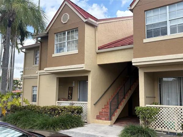 $228,000 | 18304 Northwest 68th Avenue, Unit C, Hialeah, FL 33015