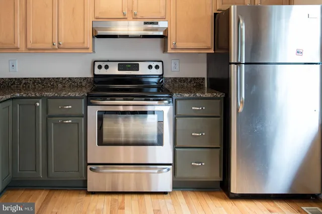 $2,700 | 2811 Middleboro Drive, Falls Church, VA 22042