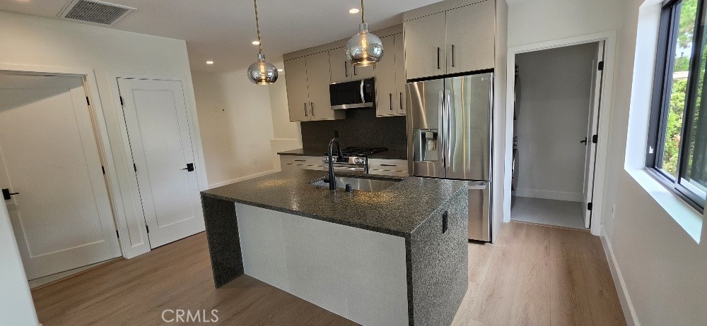 76 Seton Road, Unit 2 Irvine, CA 92612 - Photo 15 of 58
