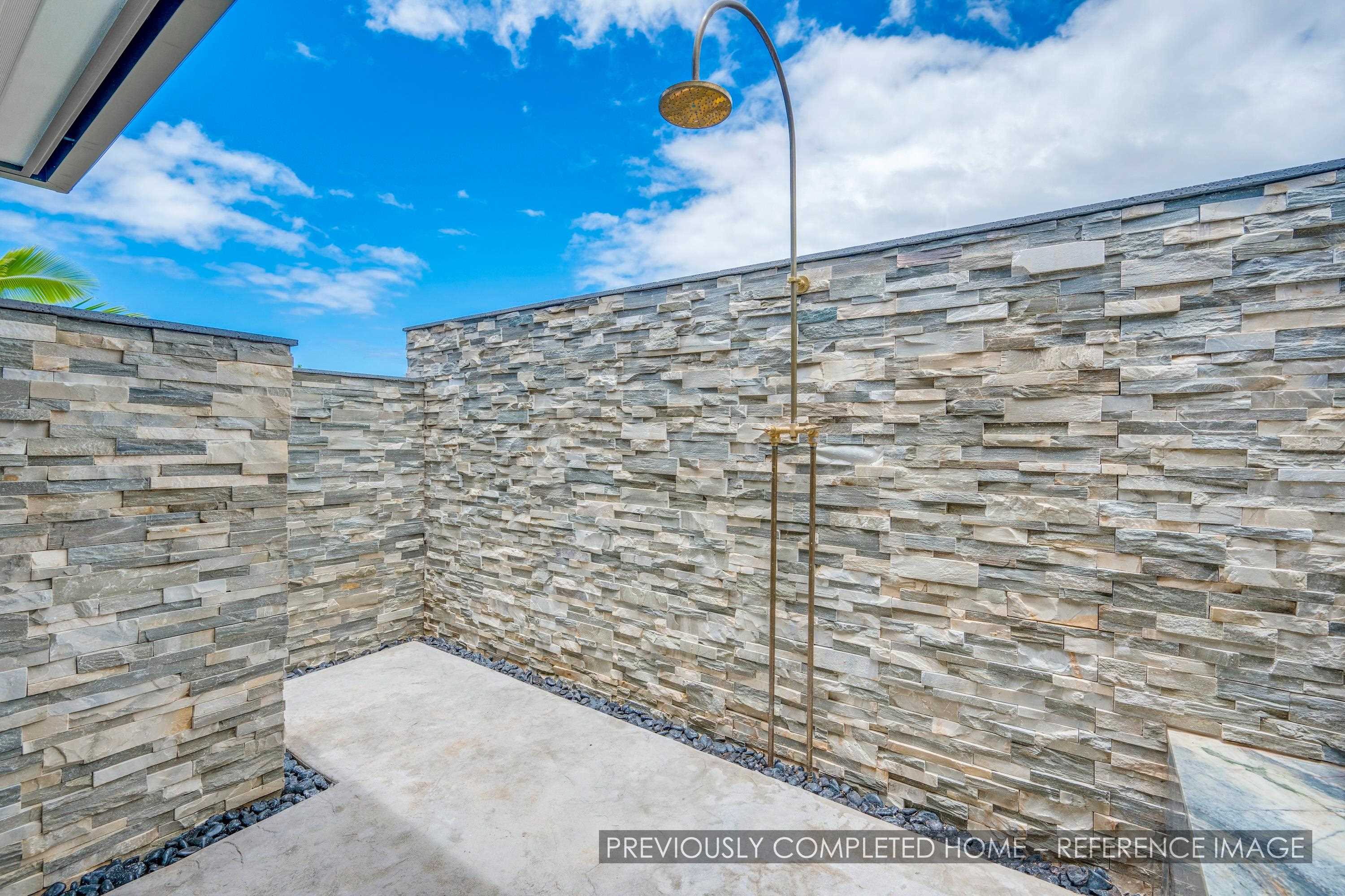91 Kumu Niu Place, Unit A Lahaina, HI 96761 - Photo 23 of 48 a bathroom with a shower