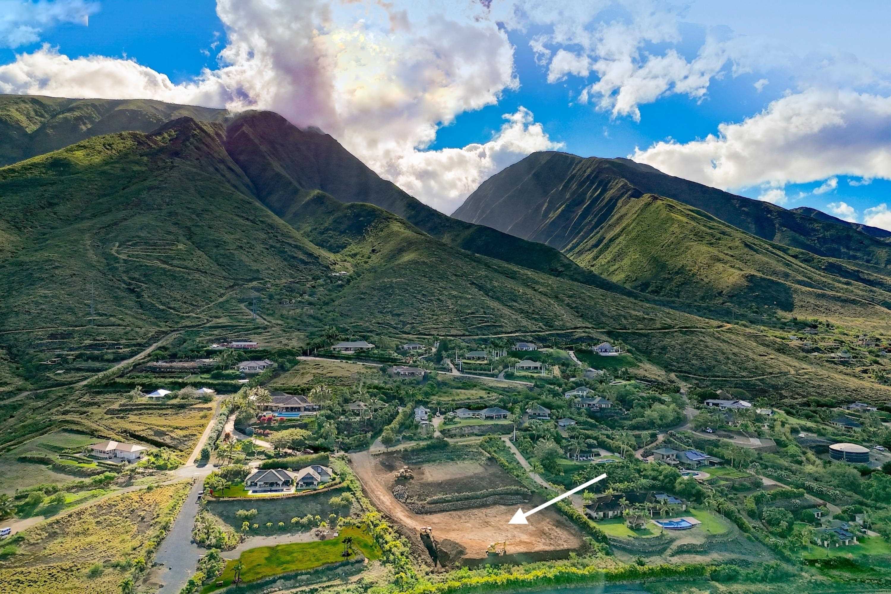 91 Kumu Niu Place, Unit A Lahaina, HI 96761 - Photo 47 of 48 a view of swimming pool from a yard