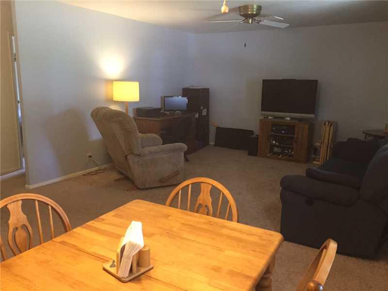 703 West McKenzie Road Greenfield, IN 46140 - Photo 4 of 17 Gallery Image 4