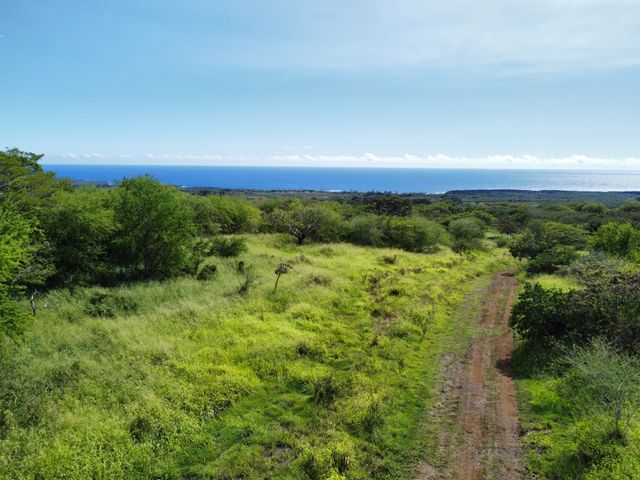 $450,000 | 4 Punaluu Road, Naalehu, HI 96772