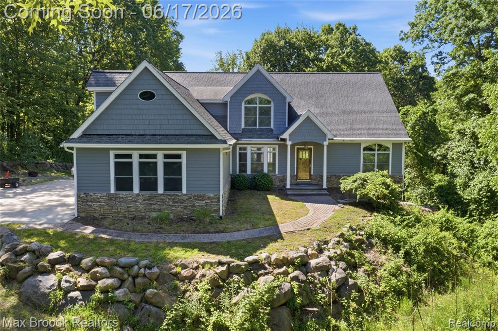 11910 Scott Road Davisburg, MI 48350 - Photo 1 of 83