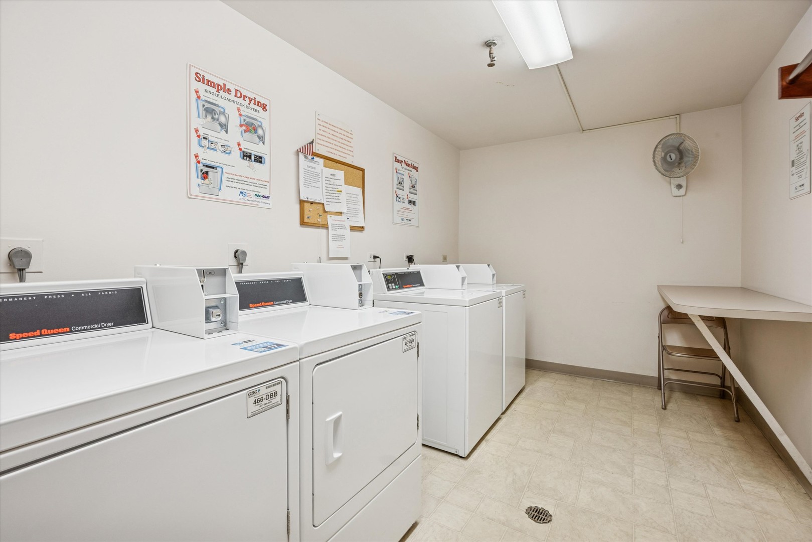 453 Raintree Drive, Unit 5A Glen Ellyn, IL 60137 - Photo 15 of 16 a utility room with dryer and washer