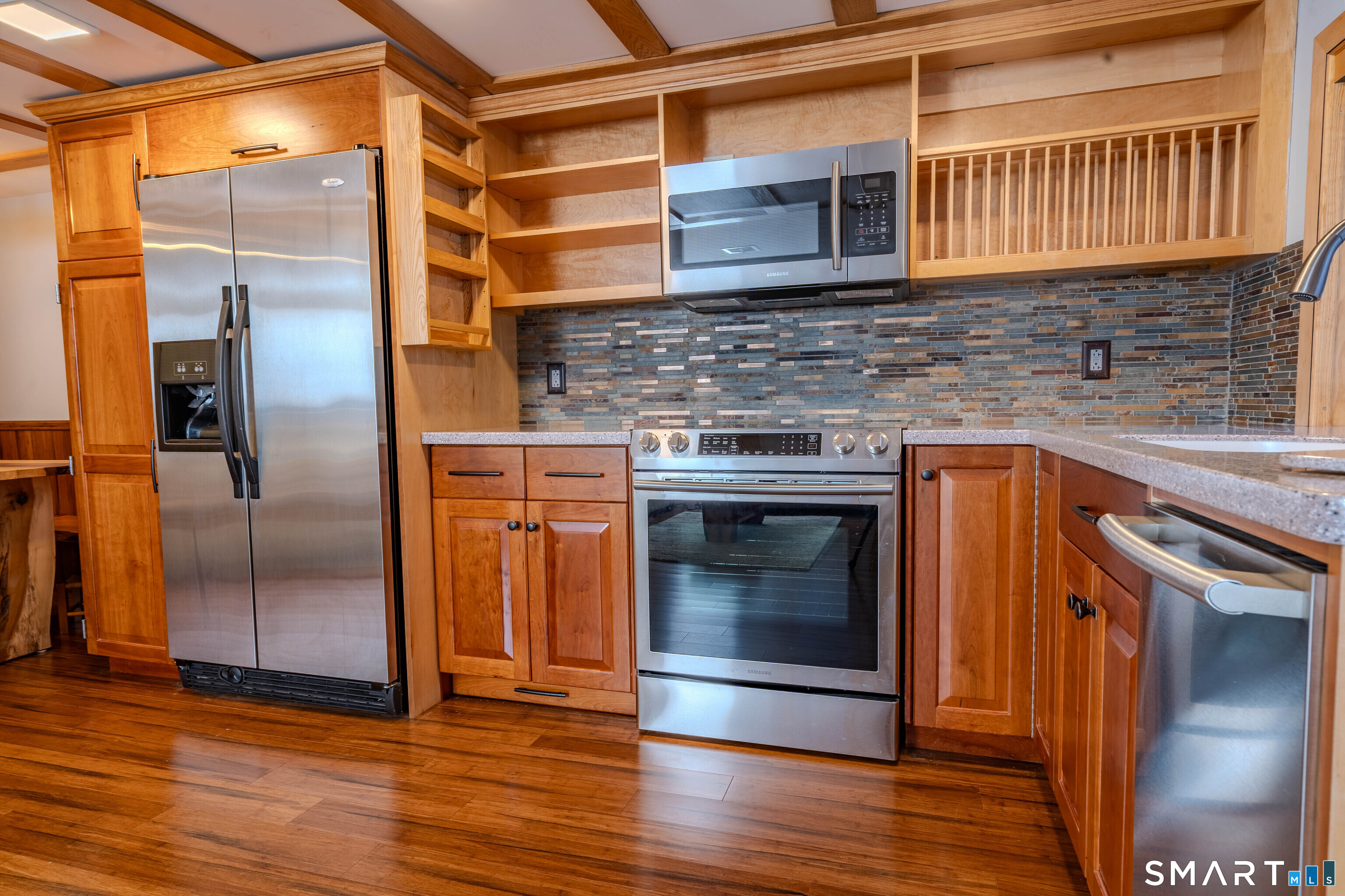 215 Old Newtown Road Monroe, CT 06468 - Photo 4 of 30