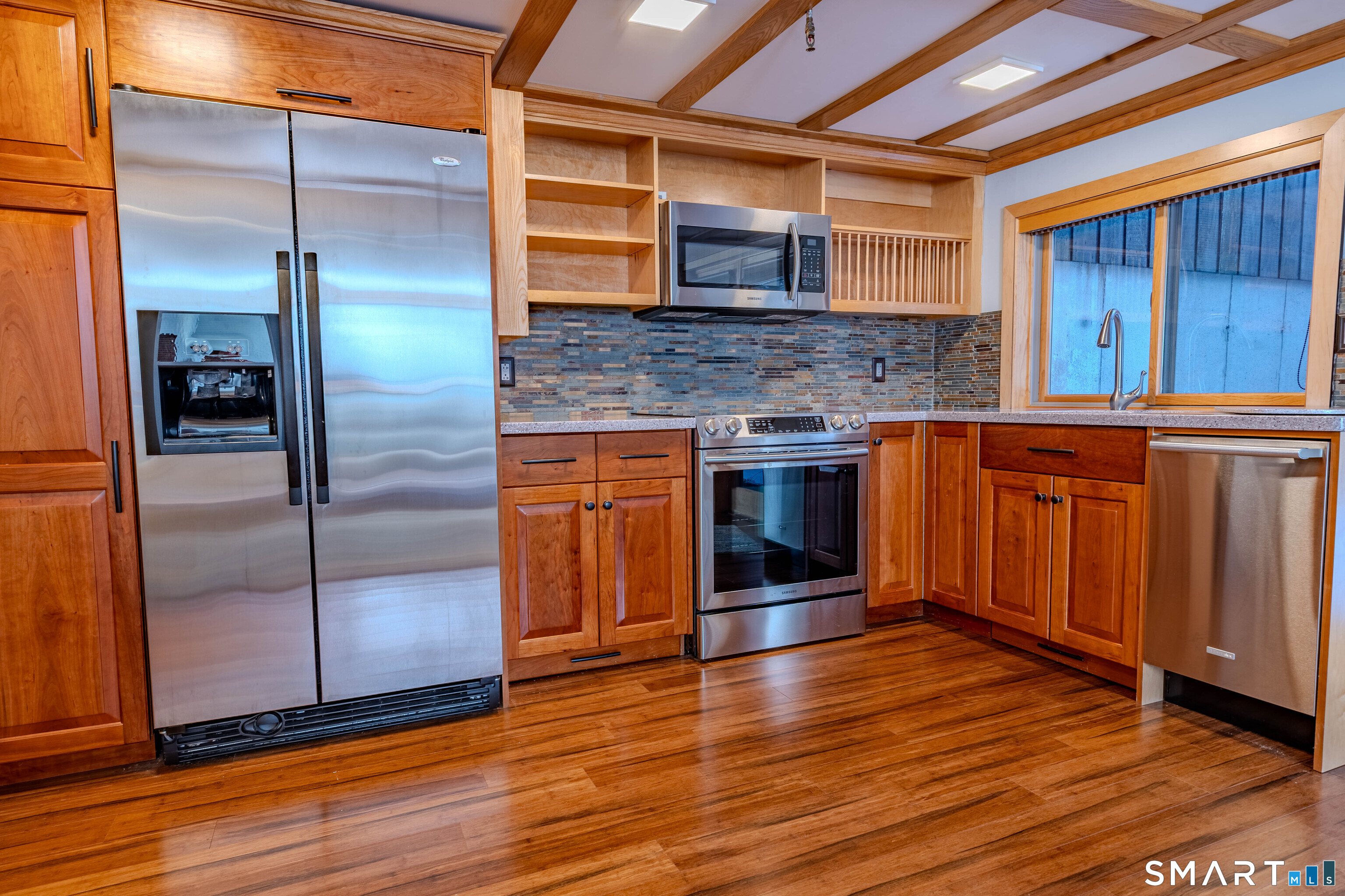 215 Old Newtown Road Monroe, CT 06468 - Photo 5 of 30