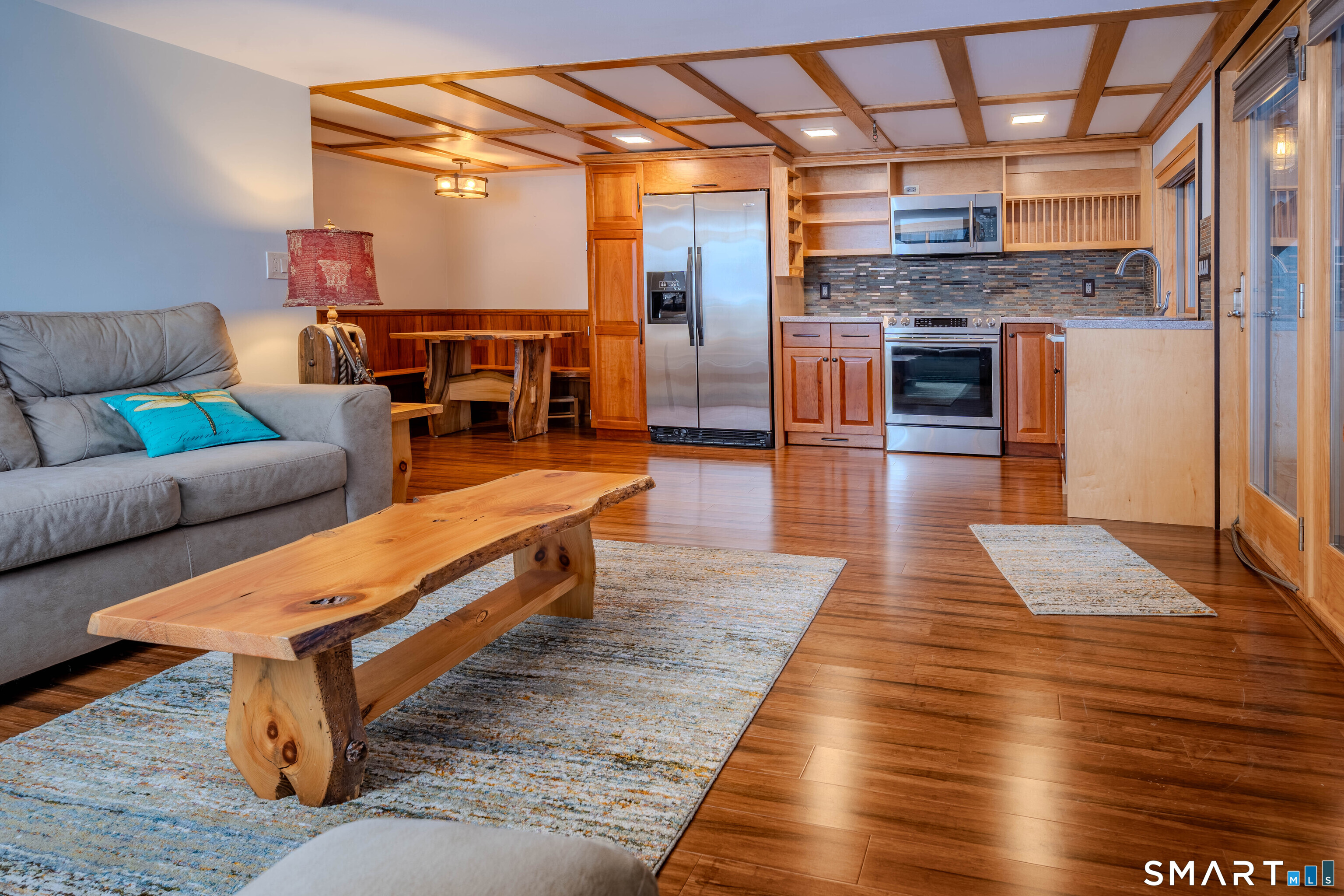 215 Old Newtown Road Monroe, CT 06468 - Photo 9 of 30