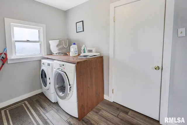 $175,000 | 903 East Lake Avenue, Peoria Heights, IL 61616