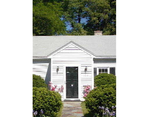 197 Wiswall Road Newton, MA 02459 - Photo 3 of 15