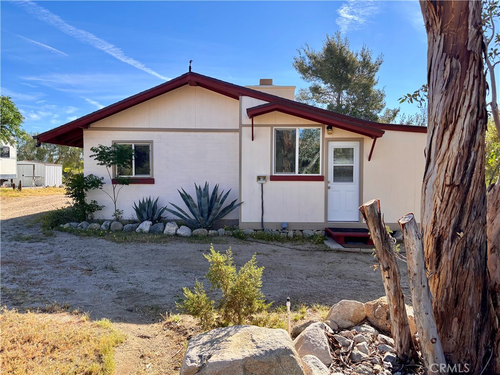 50922 Canyon Road Morongo Valley, CA 92256 - Photo 4 of 62