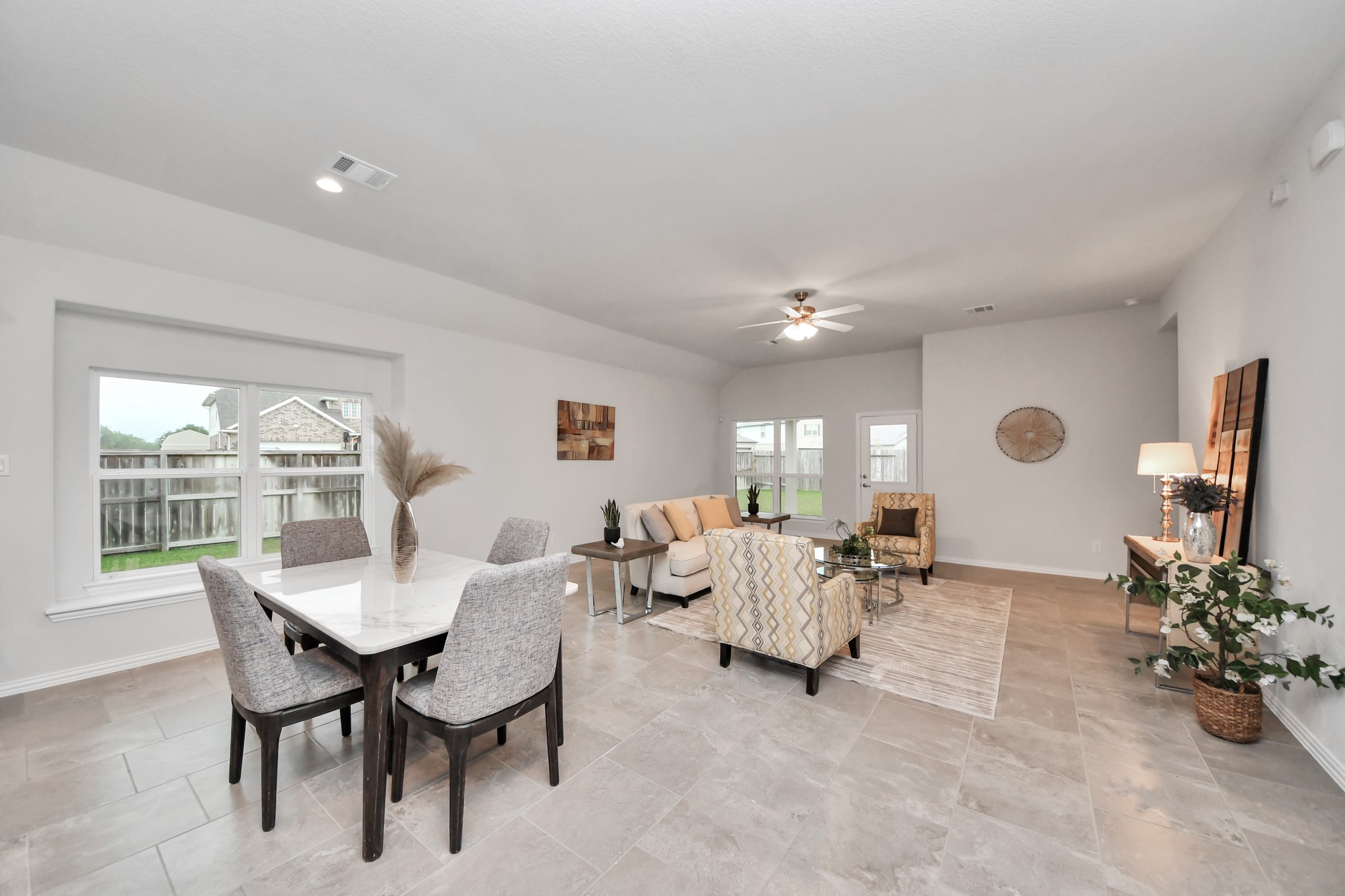 101 Bayou Bend Angleton, TX 77515 - Photo 10 of 25