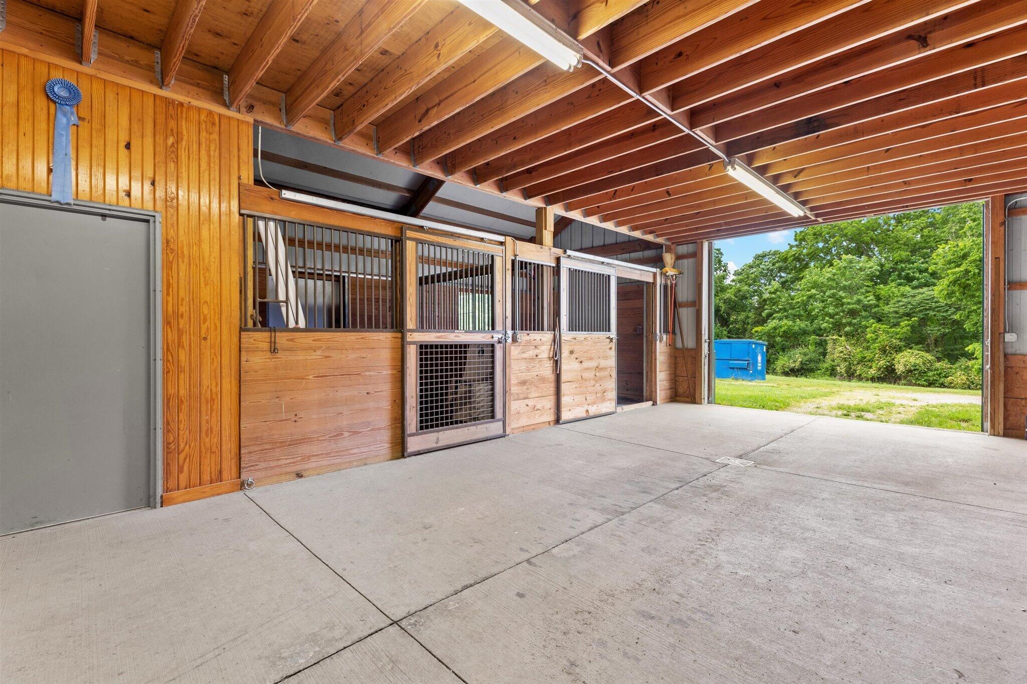 3605 Watts Ferry Road Frankfort, KY 40601 - Photo 151 of 181 139-0J2A8828