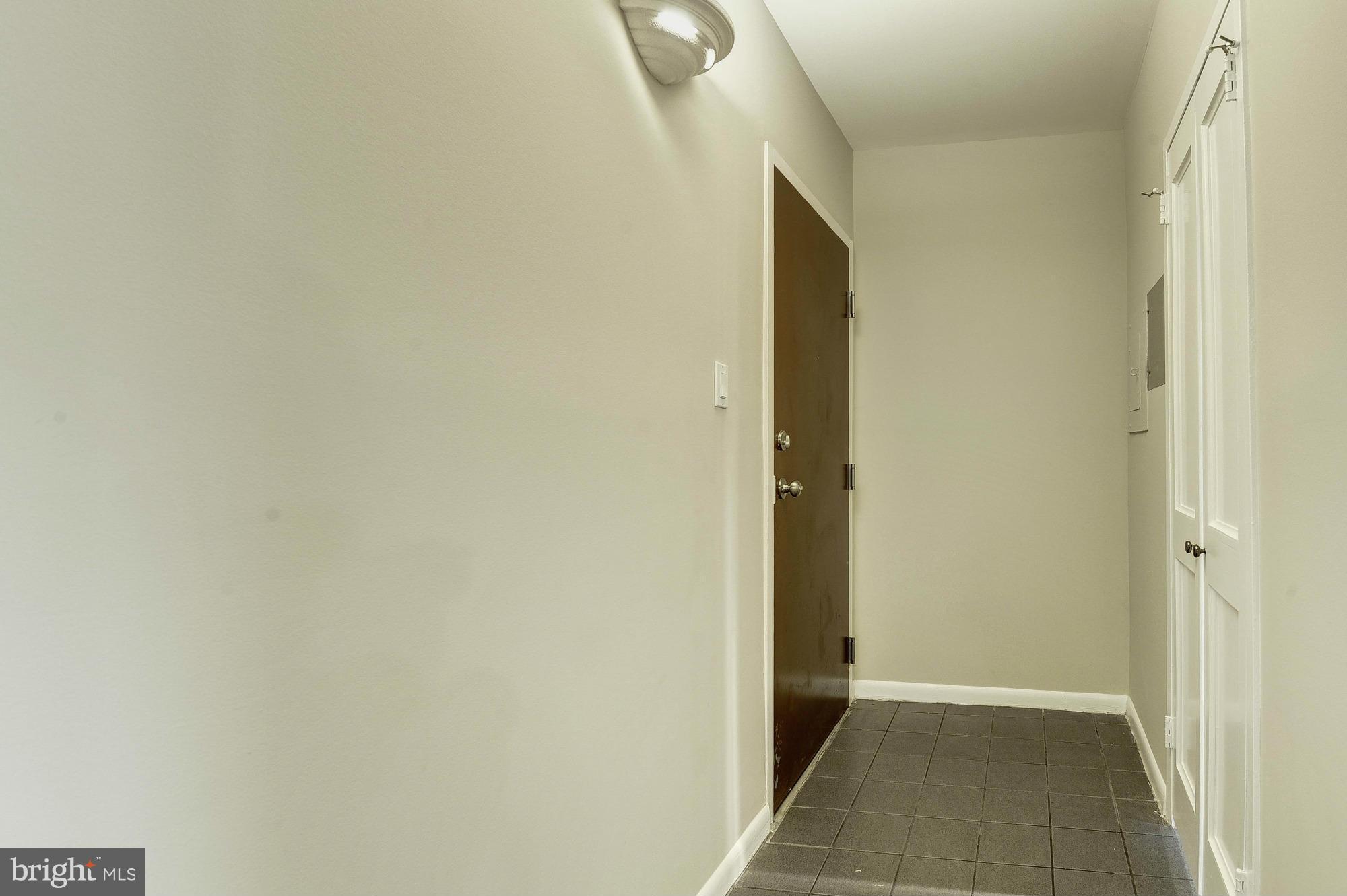 11649 Stoneview Square, Unit 22C Reston, VA 20191 - Photo 3 of 30 Front door