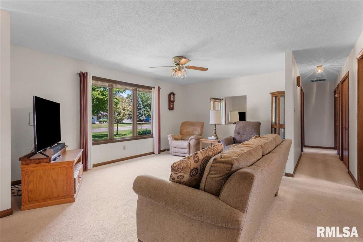 18 MacBride Road Springfield, IL 62712 - Photo 6 of 30