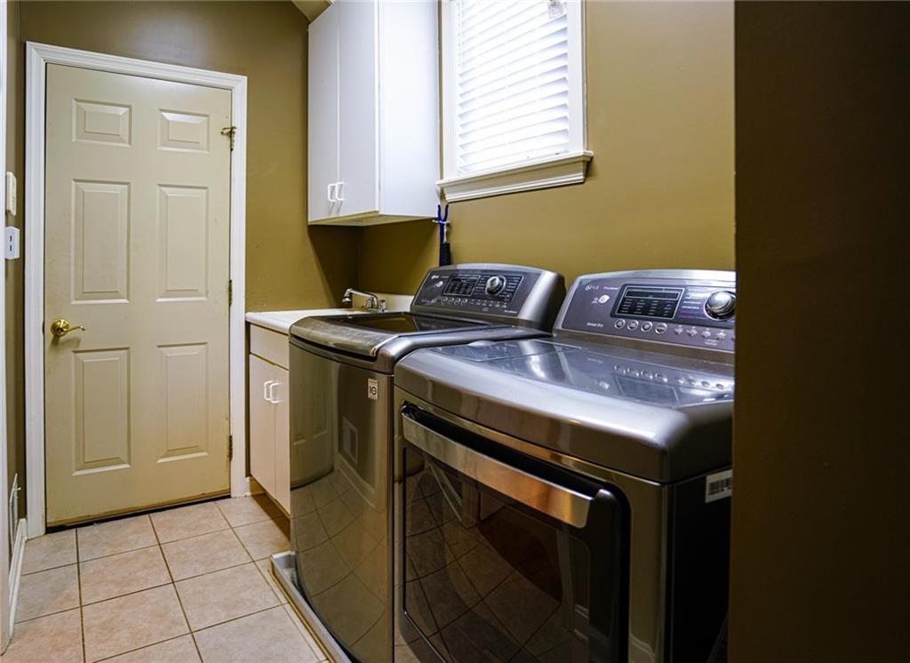 949 Meadowbrook Road Trafford, PA 15085 - Photo 13 of 22 Gallery Image 13