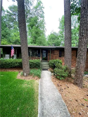$4,100 | 2000 Fairway Circle Northeast, Brookhaven, GA 30319