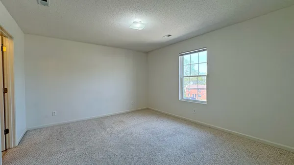 $730 | 3269 Tower Drive, Unit 3, Clarksville, TN 37042