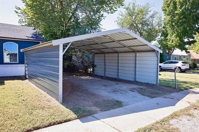 $182,000 | 1214 3rd Street, Graham, TX 76450