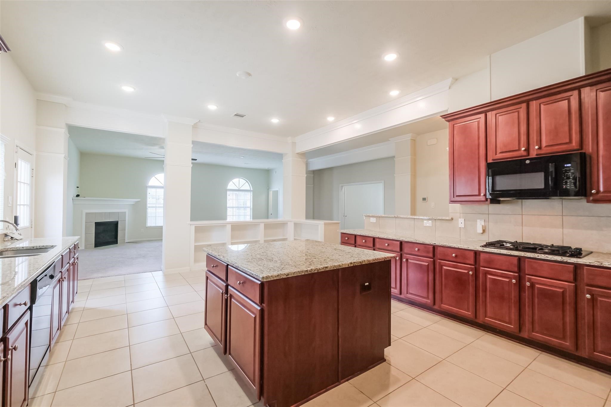 6811 Gonzales Point Manvel, TX 77578 - Photo 10 of 26