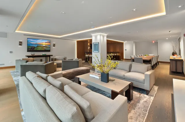 $2,300,000 | 369 North Old Woodward Avenue, Unit 206, Birmingham, MI 48009