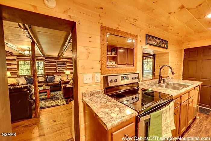 2181 Wears Valley Road Sevierville, TN 37862 - Photo 8 of 25 Gallery Image 8