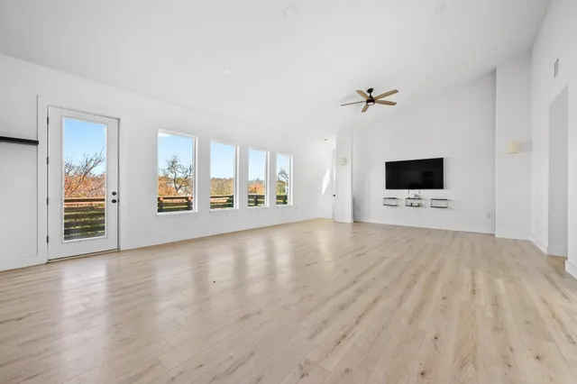 $3,500 | 5012 Baker Street, Austin, TX 78721