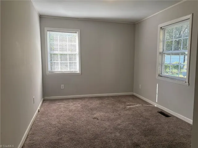 $1,249 | 706 South Benbow Road, Greensboro, NC 27401