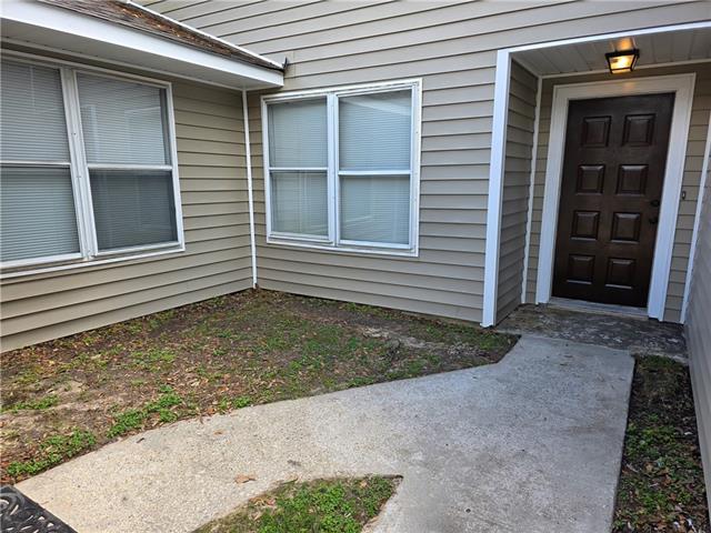 111 Heather Drive Slidell, LA 70458 - Photo 2 of 18