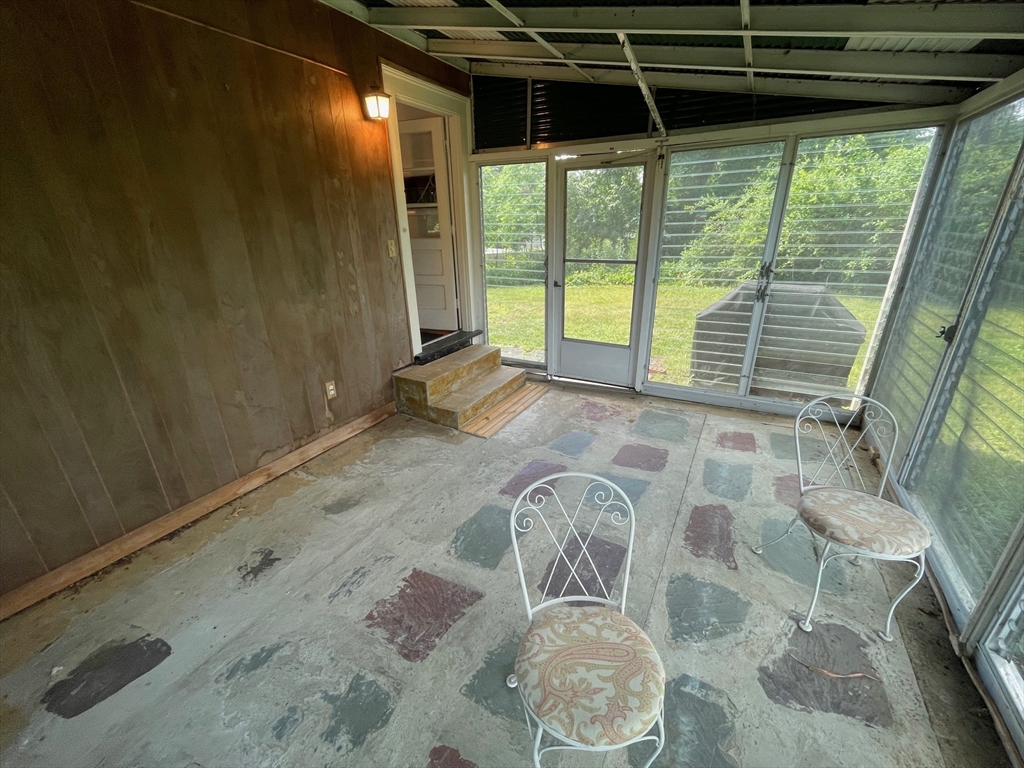 12 Anna Road Woburn, MA 01801 - Photo 20 of 23