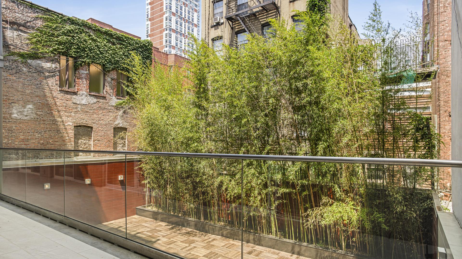 433 East 74th Street, Unit GARDEN Manhattan, NY 10021 - Photo 7 of 29