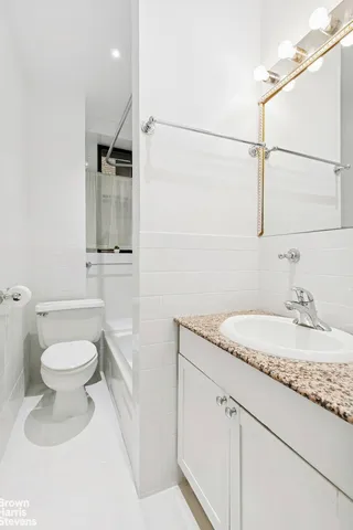 $559,000 | 3 East 85th Street, Unit 3C | Upper East Side