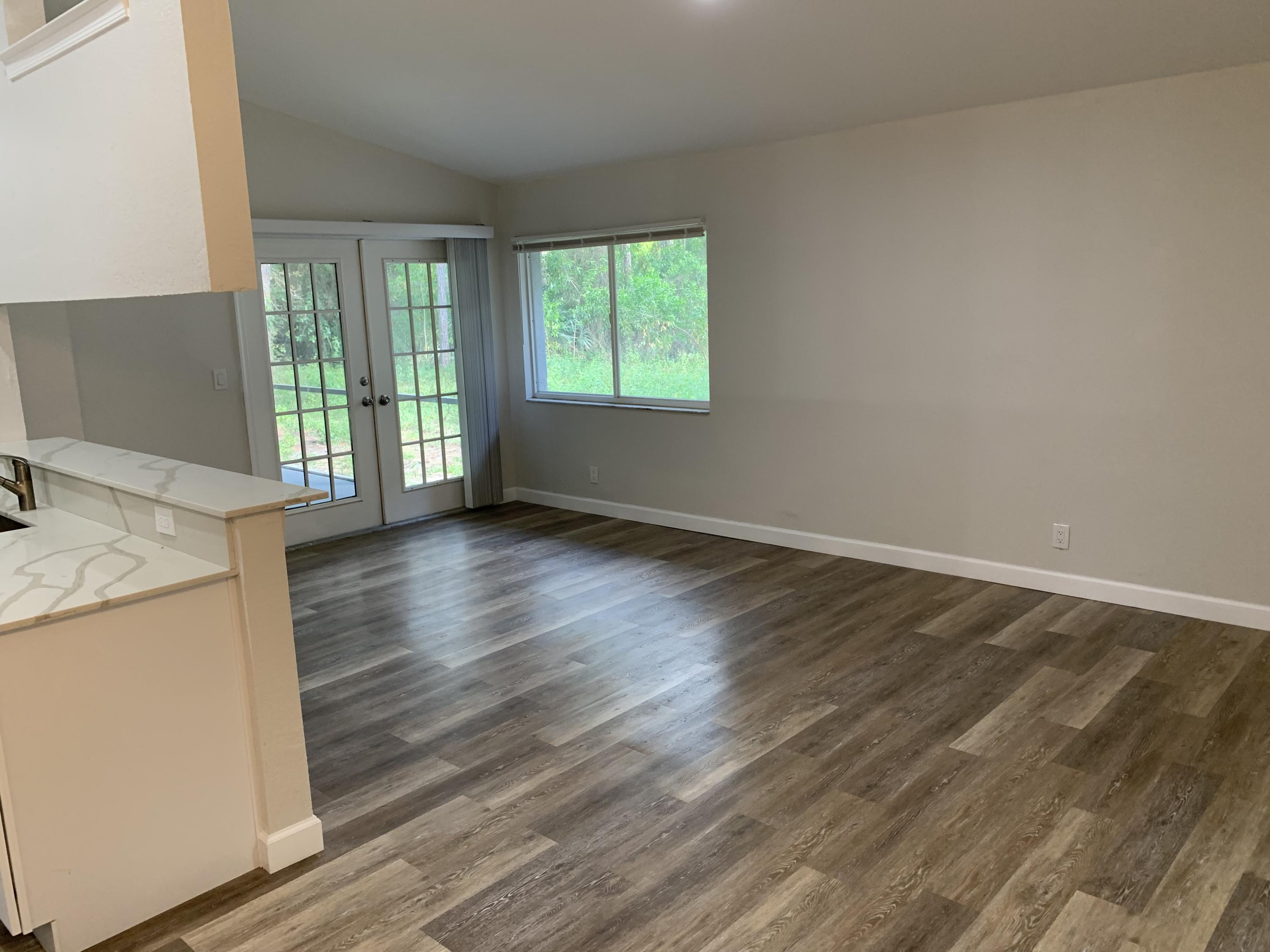 17356 93rd Road North Loxahatchee, FL 33470 - Photo 10 of 37 lox10