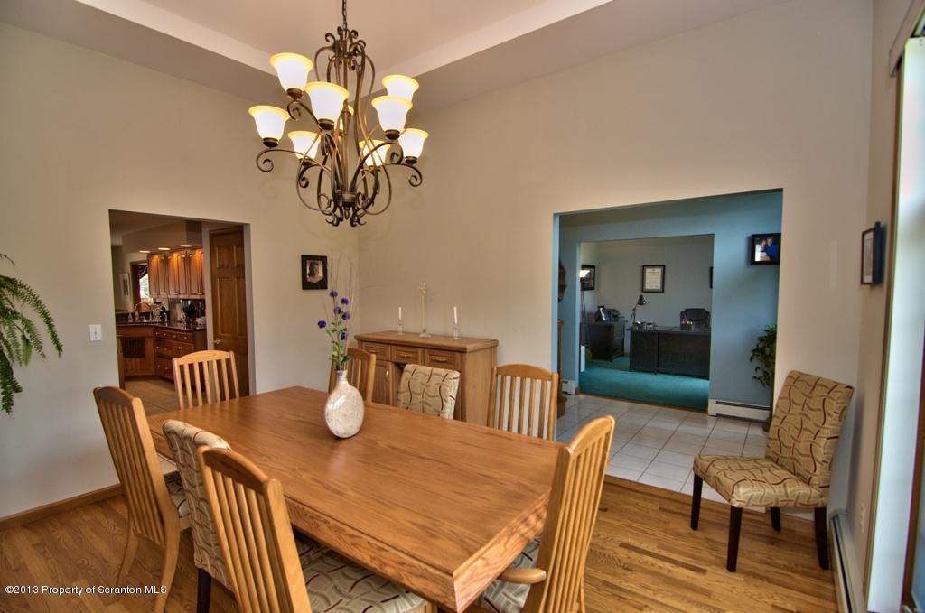 911 Parkview Road Moscow, PA 18444 - Photo 33 of 79 Gallery Image 33