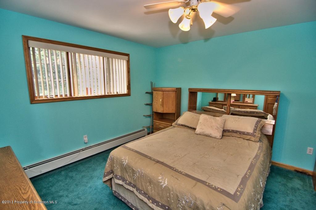 911 Parkview Road Moscow, PA 18444 - Photo 65 of 79 Gallery Image 65