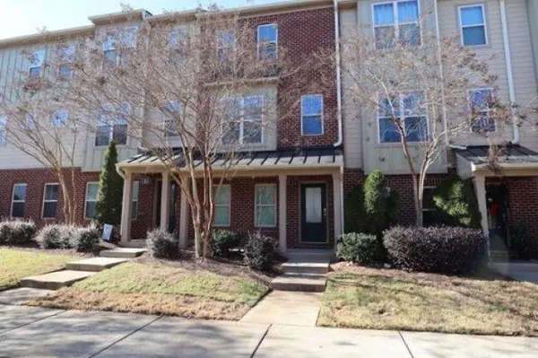 $2,300 | 1517 Crafton Way, Raleigh, NC 27607