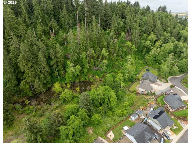 a view of a house with a outdoor space