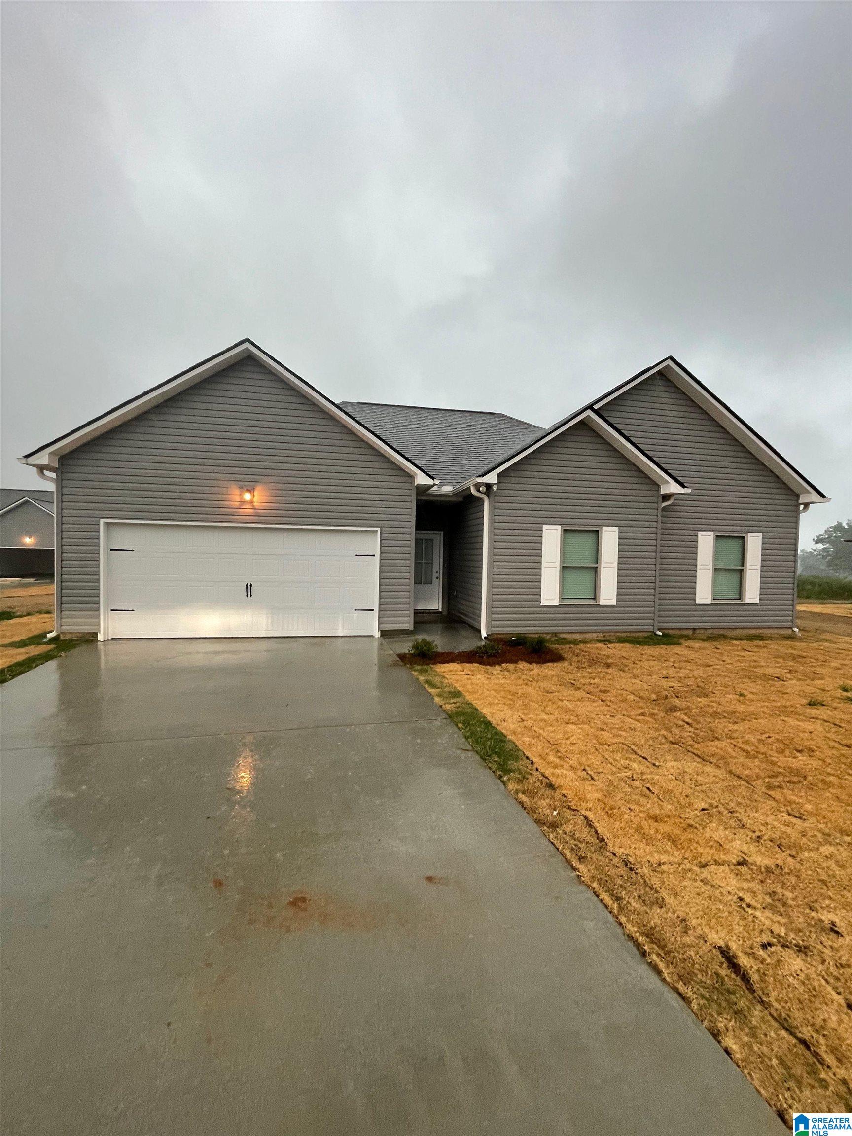 162 Graham Circle Eva, AL 35621 - Photo 1 of 26