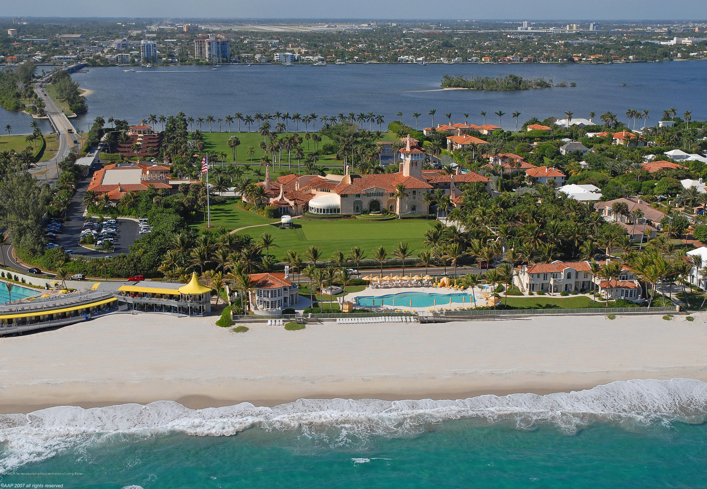 210 Wells Road Palm Beach, FL 33480 - Photo 40 of 65 210_Wells_Road_40